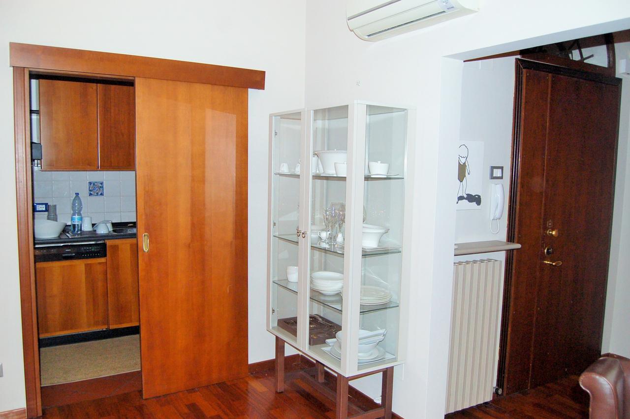 Homebo La Finestrella Apartment Болоня Екстериор снимка